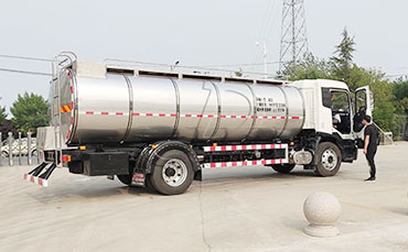 牛奶運輸車正常能裝多少噸牛奶?